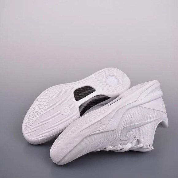 Nike Zoom Kobe 8 Rotro Size10 - Picture 4 of 9